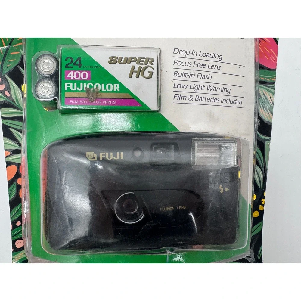 Fujifilm DL-7 Plus 35mm Film Camera New in Packaging Focus Free Flash Vintage